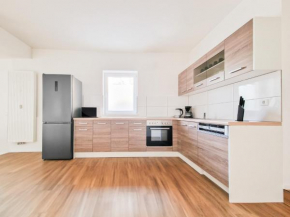 RAJ Living - 1 Room Apartment - Balcony - 25 Min to Messe DUS